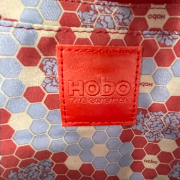 HOBO The Original Pebbled Leather Shoulder Bag Mushroom/Tan NWT - Picture 5 of 11